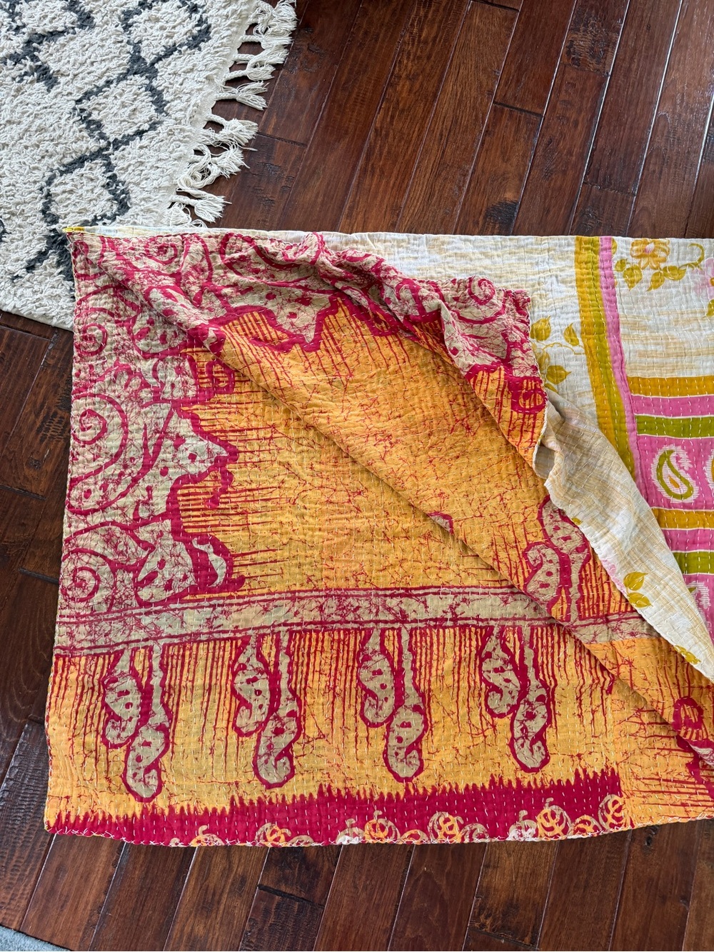 Pastel Floral Kantha Blanket Throw - Picture 14 of 14